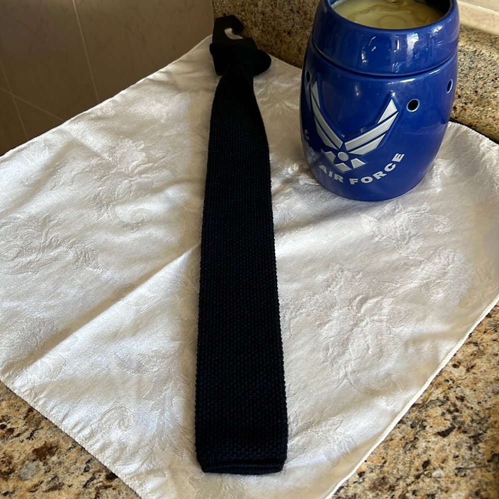 100% wool square end clip on tie USAF Vintage Excellent condition  6-7-91
